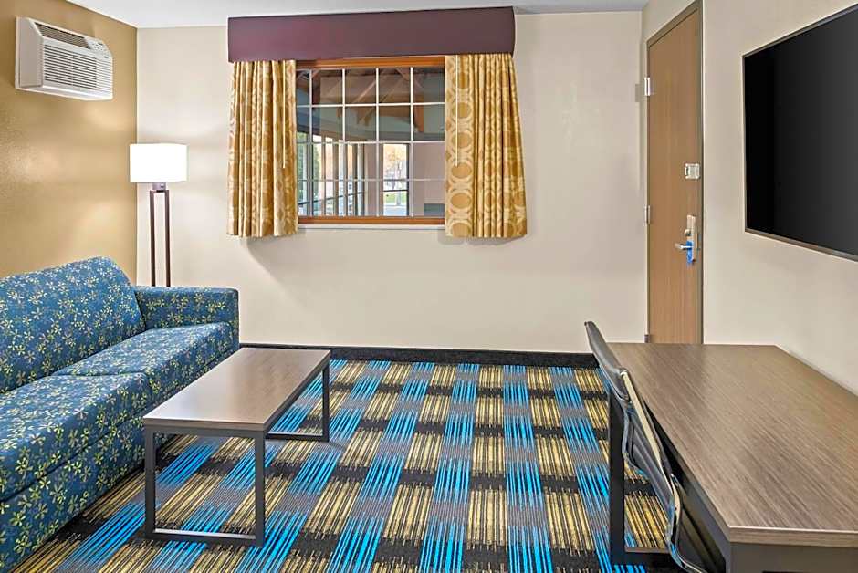 Rodeway Inn Grandville - Grand Rapids