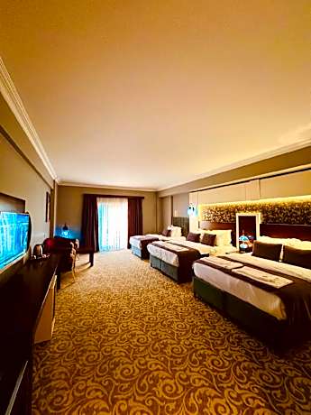 Family Deluxe Room