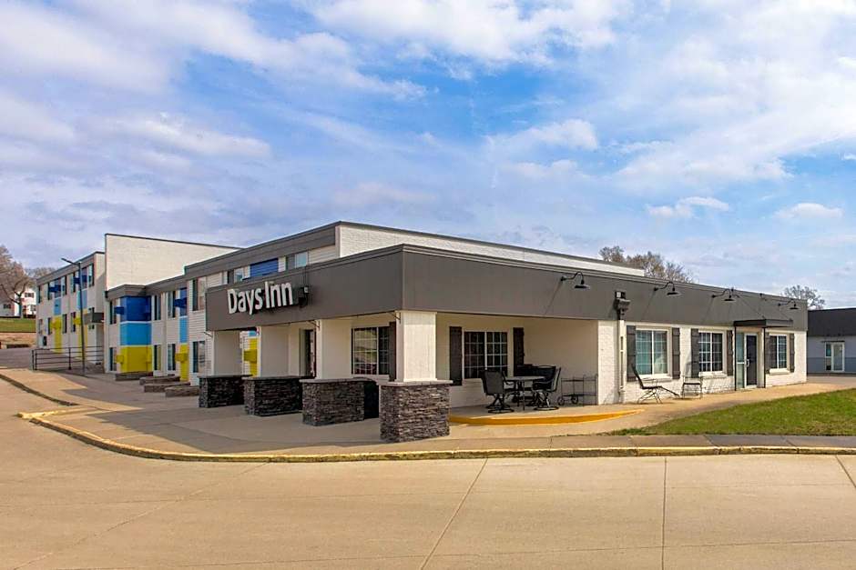 Days Inn by Wyndham Pierre