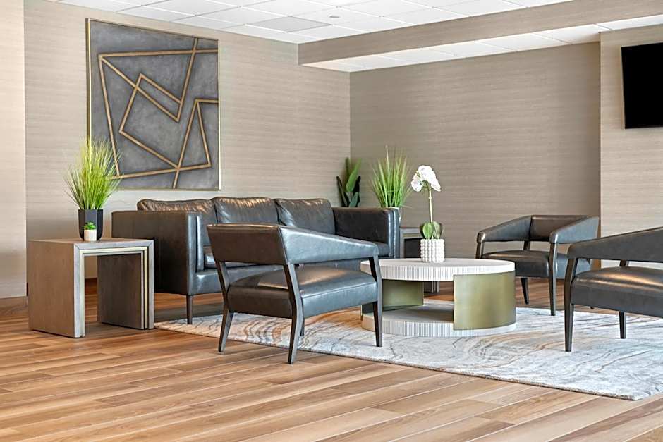 Tower Hotel at Fallsview