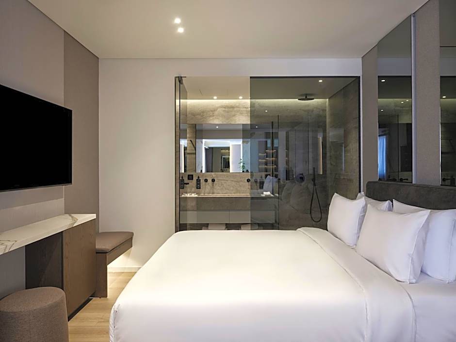 Nur Edge Aparthotel - Acropolis Skyline