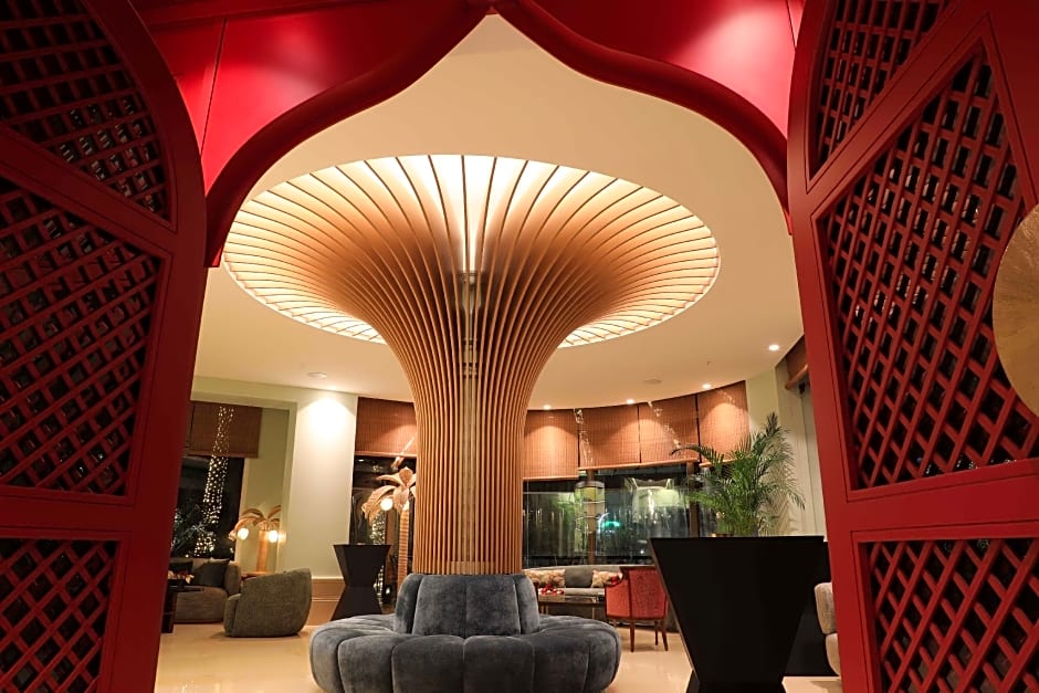 Warwick Palm Beach Hotel