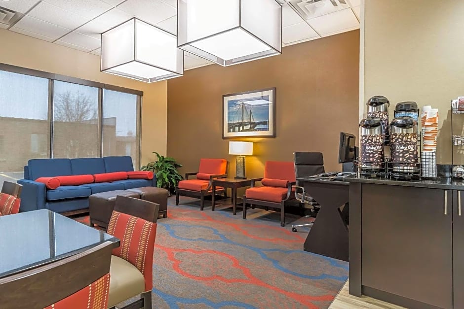 Comfort Inn Alton Near I-255