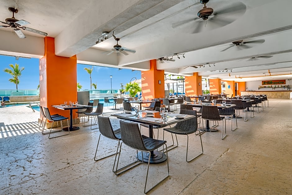 Copacabana Beach Hotel Acapulco