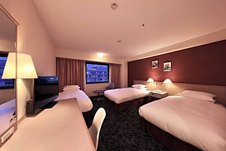 Standard Triple Room - Non-Smoking