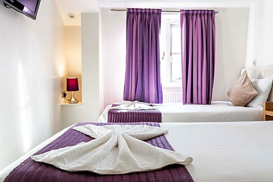 Lancaster Court Hotel