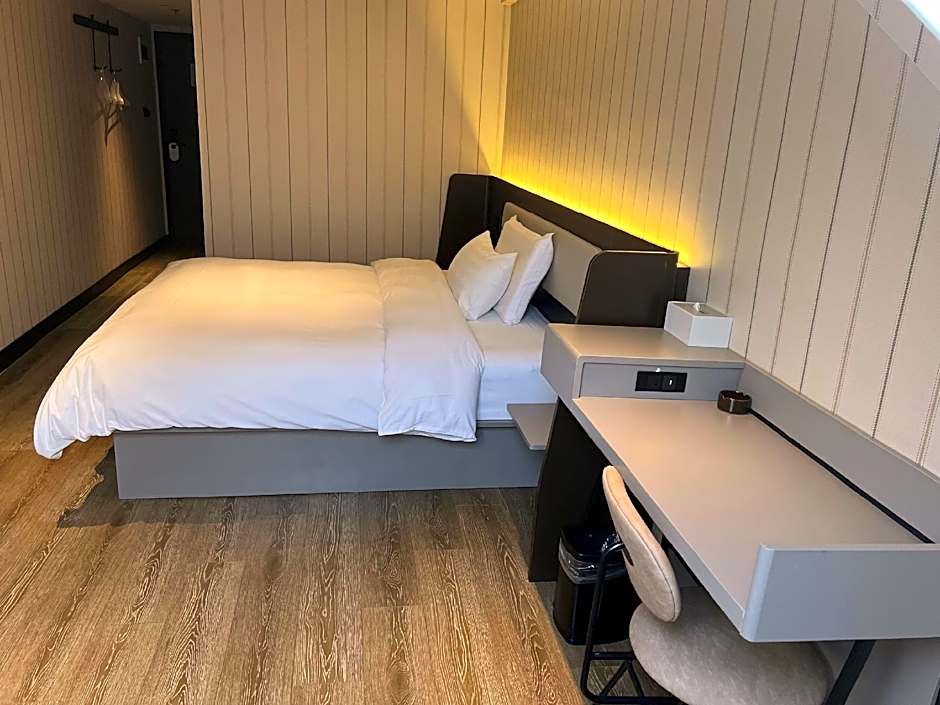Hanting Hotel Qingdao Hai'er Industrial Park Metro Building Station
