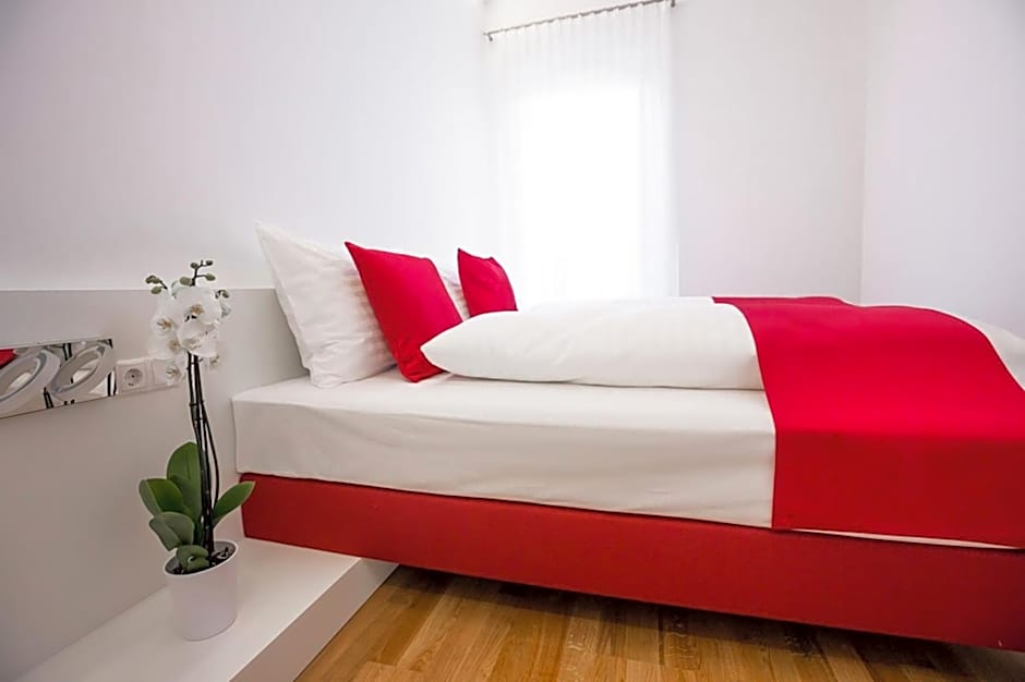 SHOME Hotel Graz I Self-Check-In I Free Parking