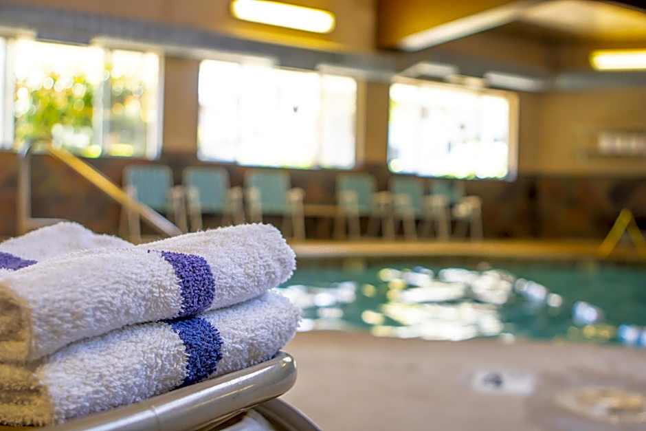 Red Lion Inn & Suites Vancouver