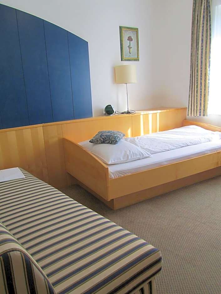 Gastwirtschaft & Hotel Holzinger