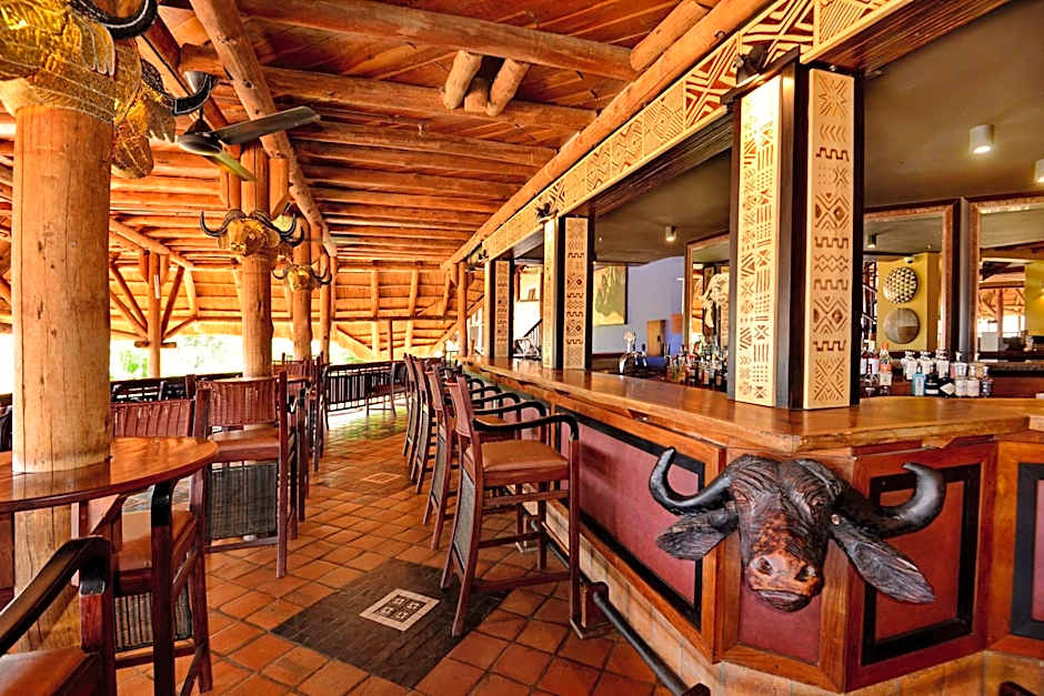 Victoria Falls Safari Lodge