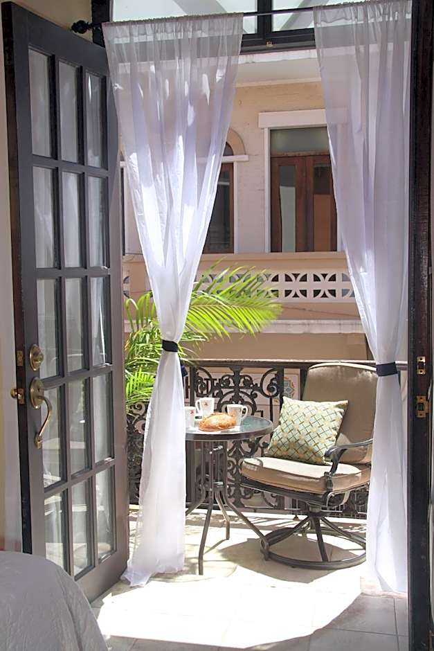 Fortaleza Suites Old San Juan