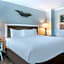 Winter the Dolphin's Beach Club, Ascend Hotel Collection