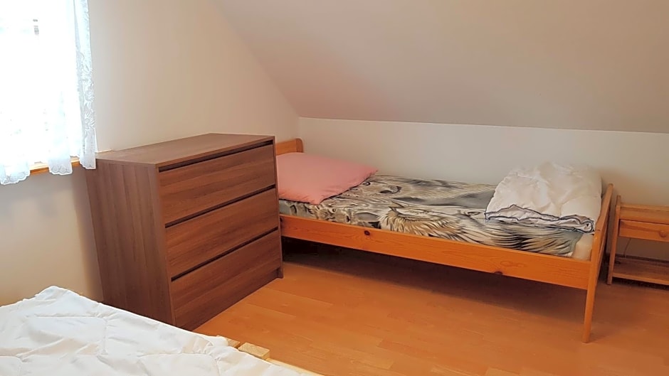 Domki Letniskowe "Fajne Miejsce City"