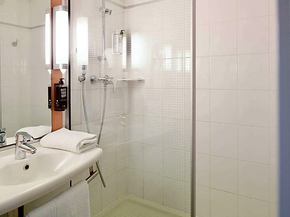 ibis Paris Rueil-Malmaison