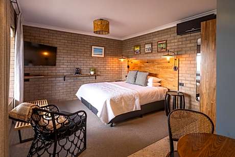 King Room with Balcony