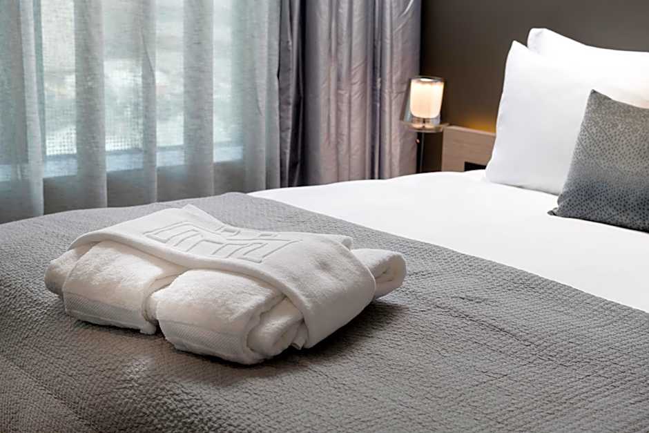 The Melbourne Hotel
