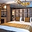 Art Suites Luxury Hotel