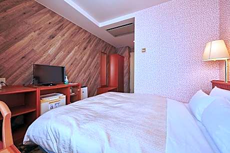 Double Room - Smoking
