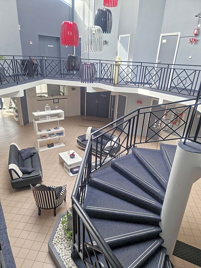 Agape Hotel Niort- Bessines