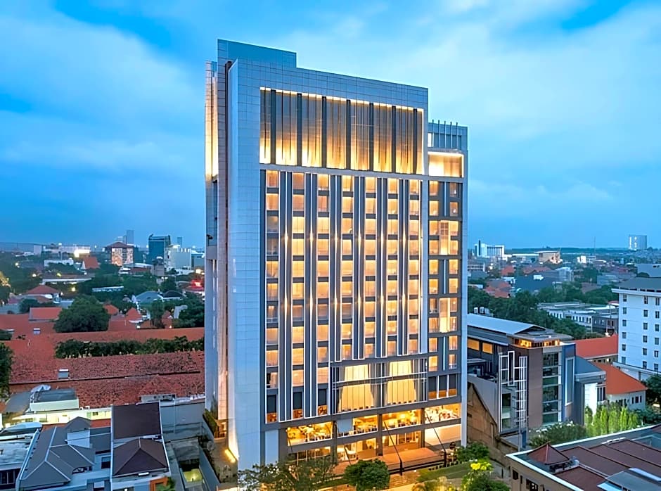 Grand Swiss-Belhotel Darmo