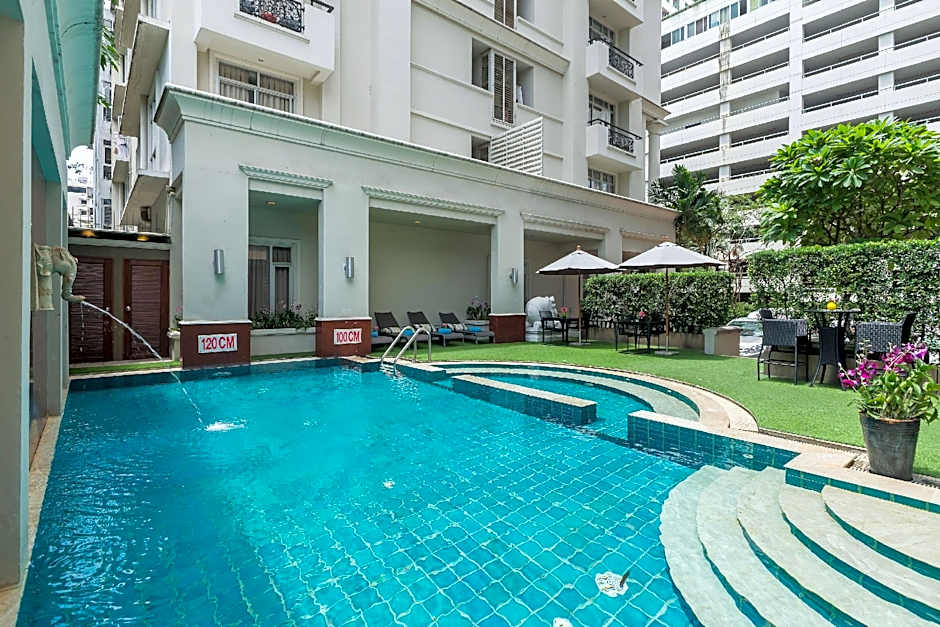 Asoke Residence Sukhumvit by UHG