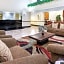 La Quinta Inn & Suites by Wyndham Ft. Pierce