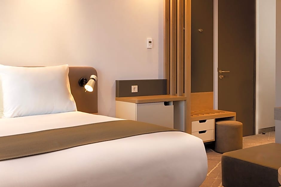 Holiday Inn Eindhoven Airport By IHG