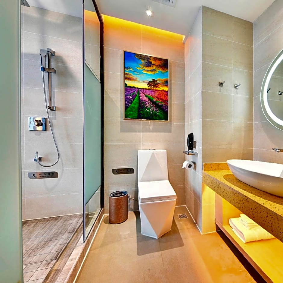 Lavande Hotel Nanchang Hongdu Avenue province  TV station