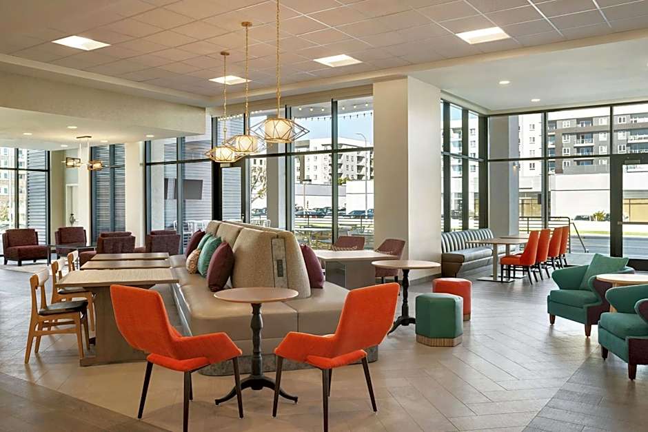 Home2 Suites by Hilton Woodland Hills Los Angeles