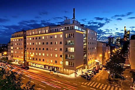 Fleming's Hotel Frankfurt Main-Riverside