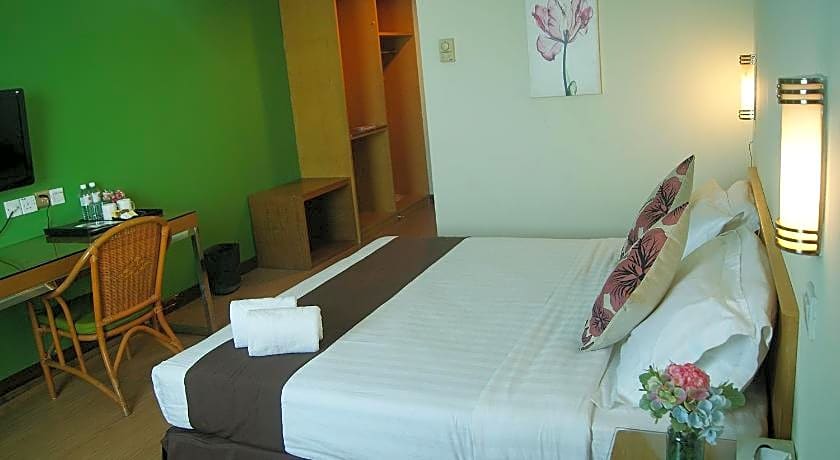 Tang Dynasty Park Hotel