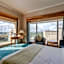 Puteri Wing - Riverside Majestic Hotel