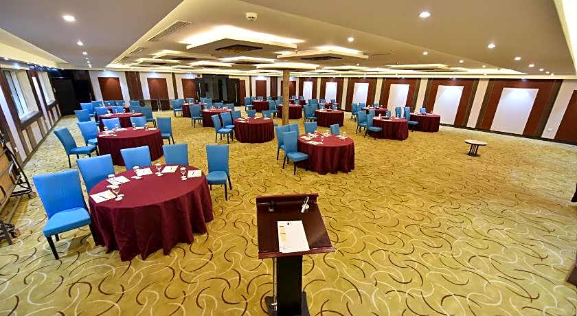 The District Hotel Najran