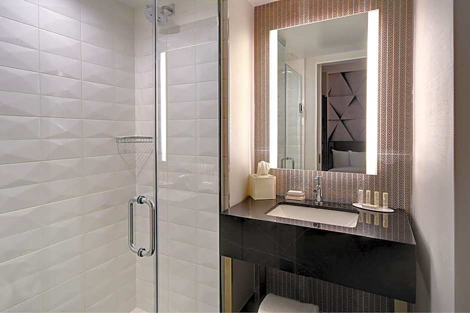 SpringHill Suites by Marriott New York Midtown Manhattan/Park Ave