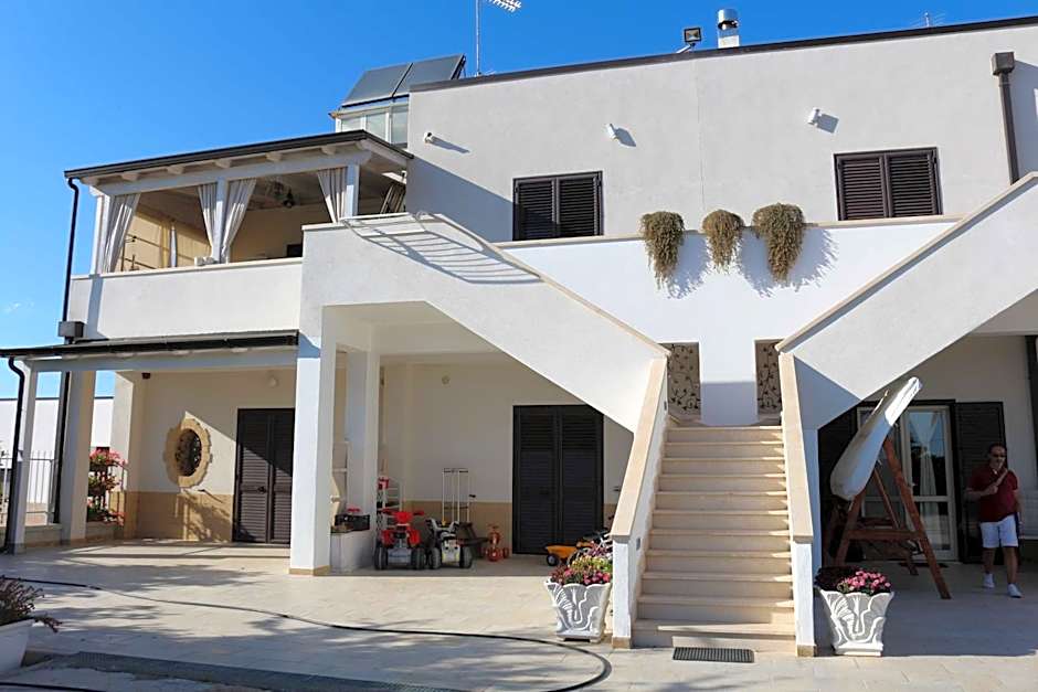 All'ombra del Carrubo - Metaponto