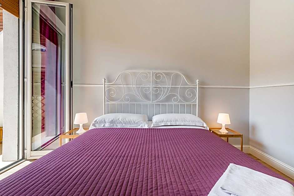 Un Attimo A Roma B&B