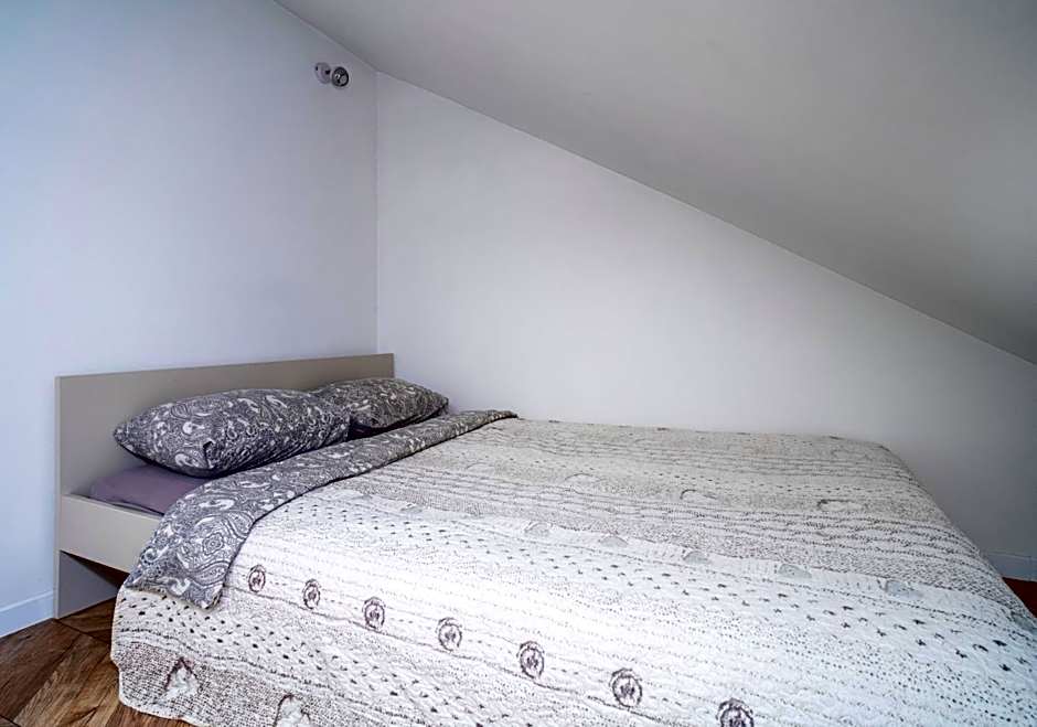 House 22A Apartments