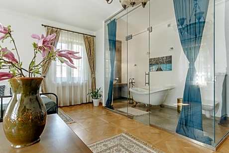 Apartamenty w Dworku Cheval