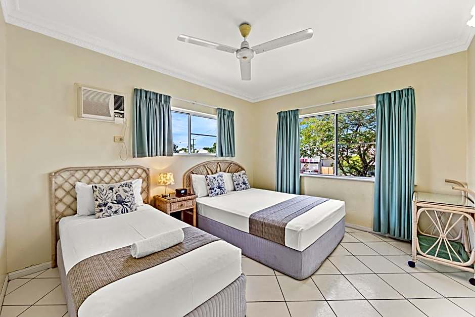 Koala Court Holiday Apartments
