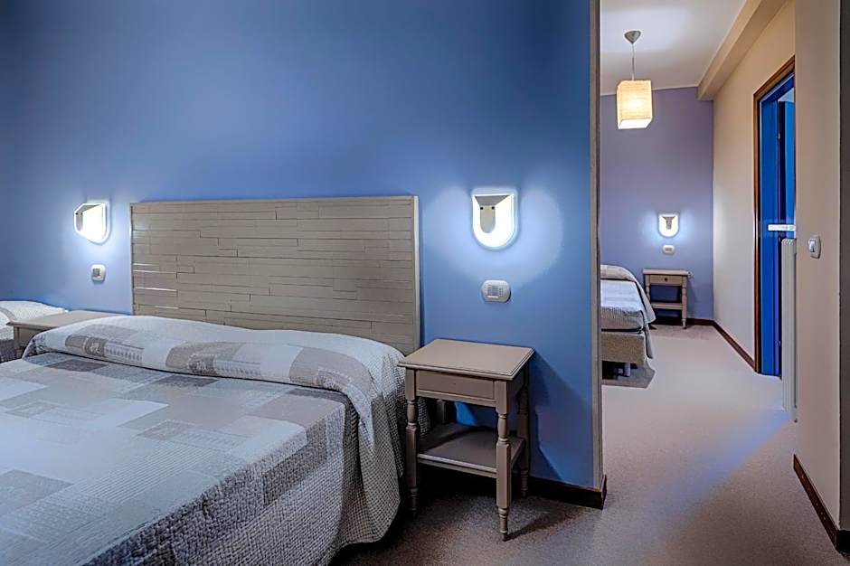 La Grotta Hotel