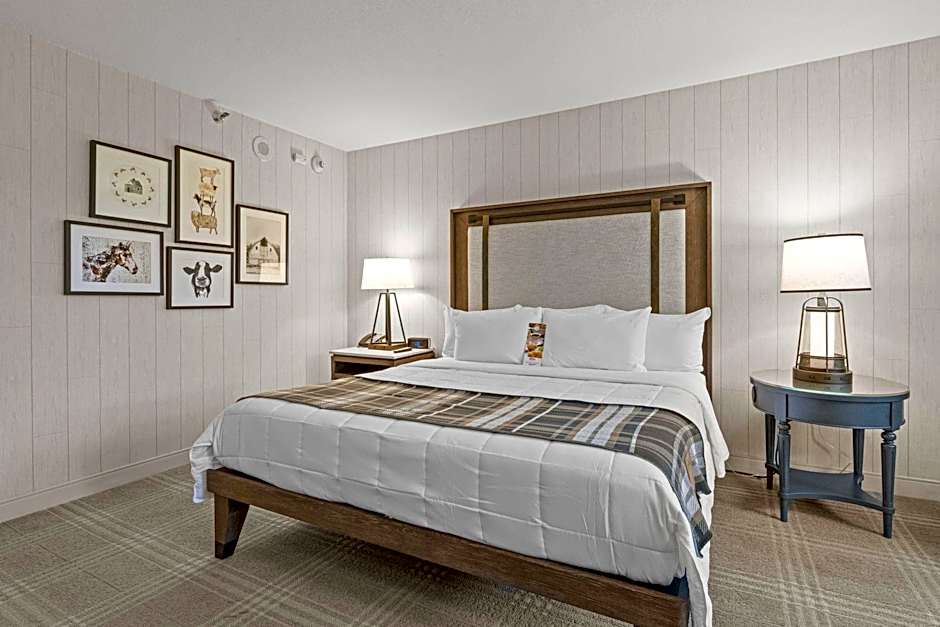 Knott's Berry Farm Hotel