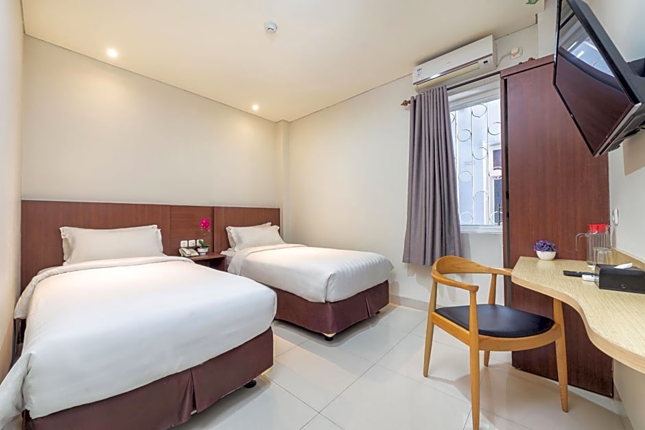 Life Hotel Soekarno Hatta Makassar