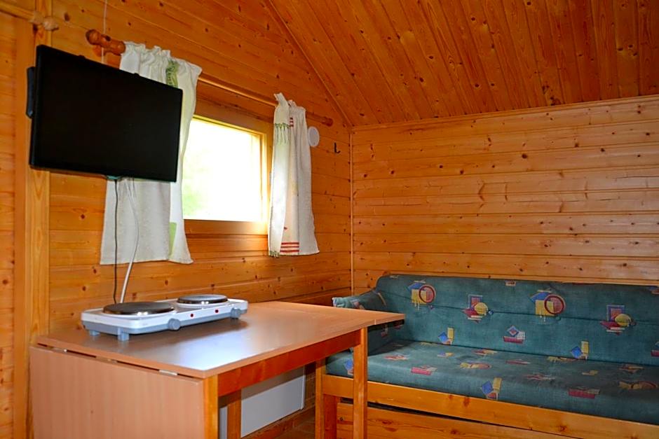 Tenon Eräkievari mökit