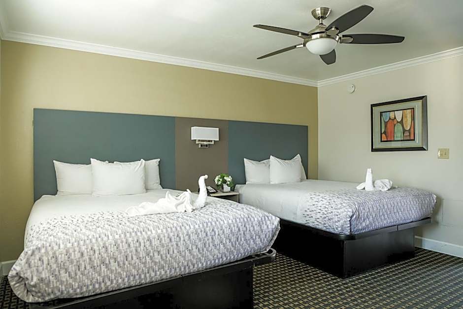Sea Breeze Inn - San Simeon