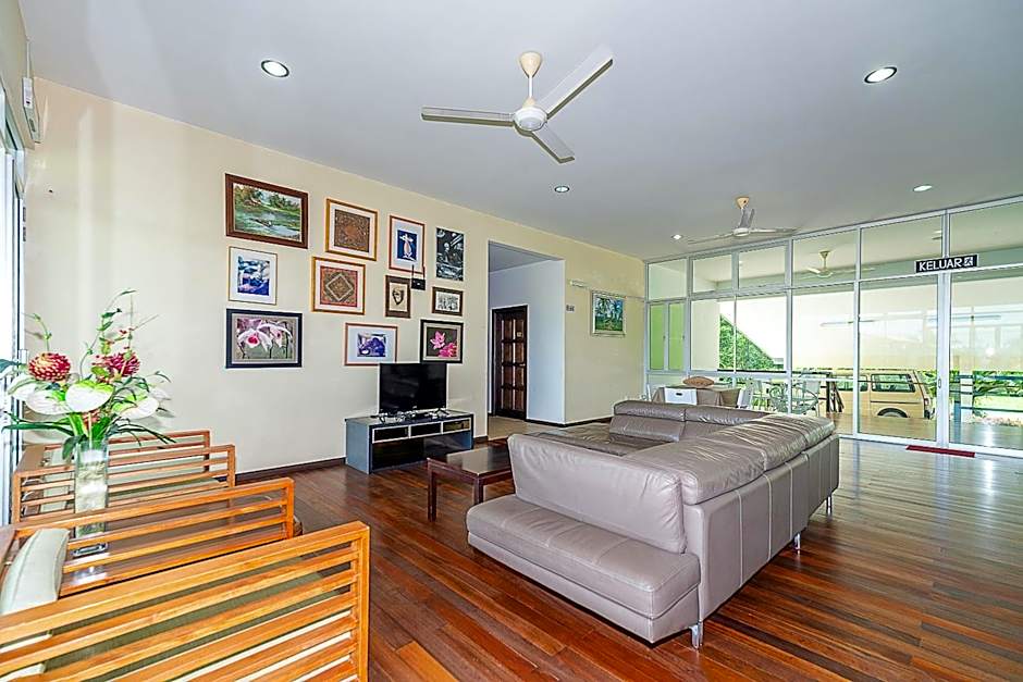 OYO 90036 Eagle Wood Garden