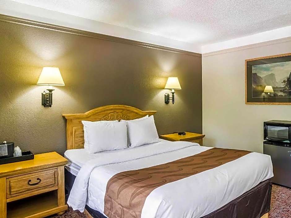 Quality Inn