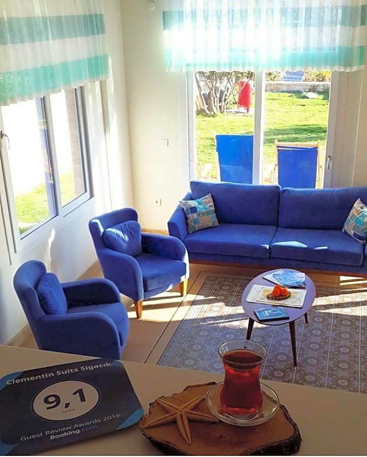 Clementin Suits Sigacık