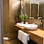 Alexander Charme Hotel