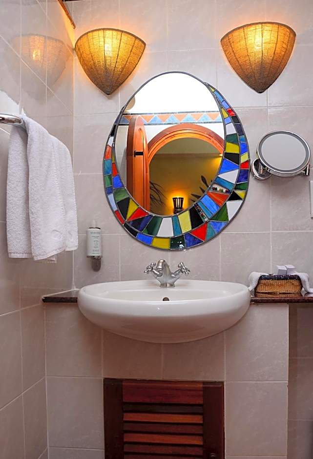 Amboseli Serena Safari Lodge